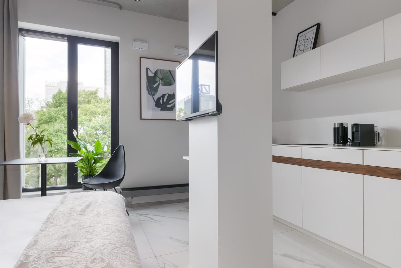 Centro Design Apartments - Półwiejska Poznań Buitenkant foto