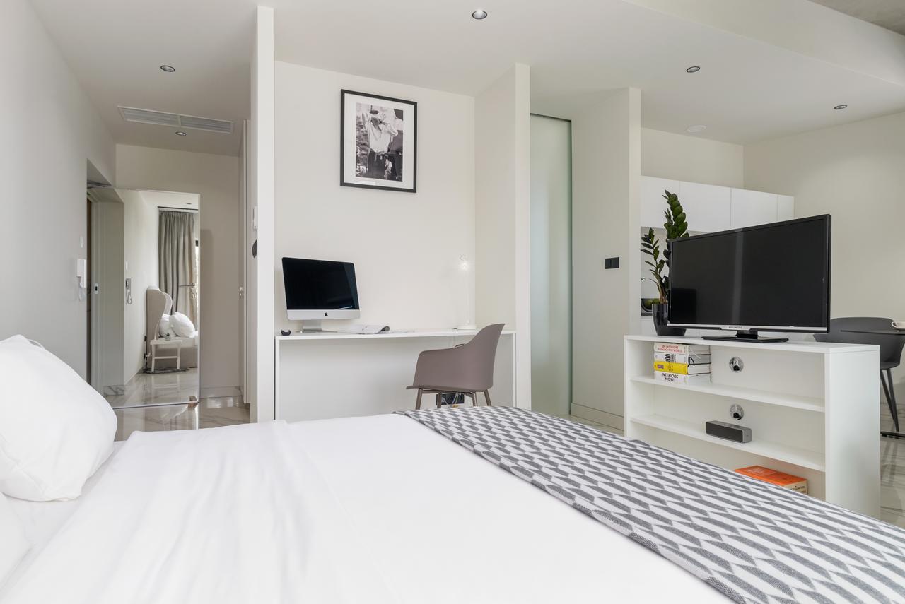 Centro Design Apartments - Półwiejska Poznań Buitenkant foto