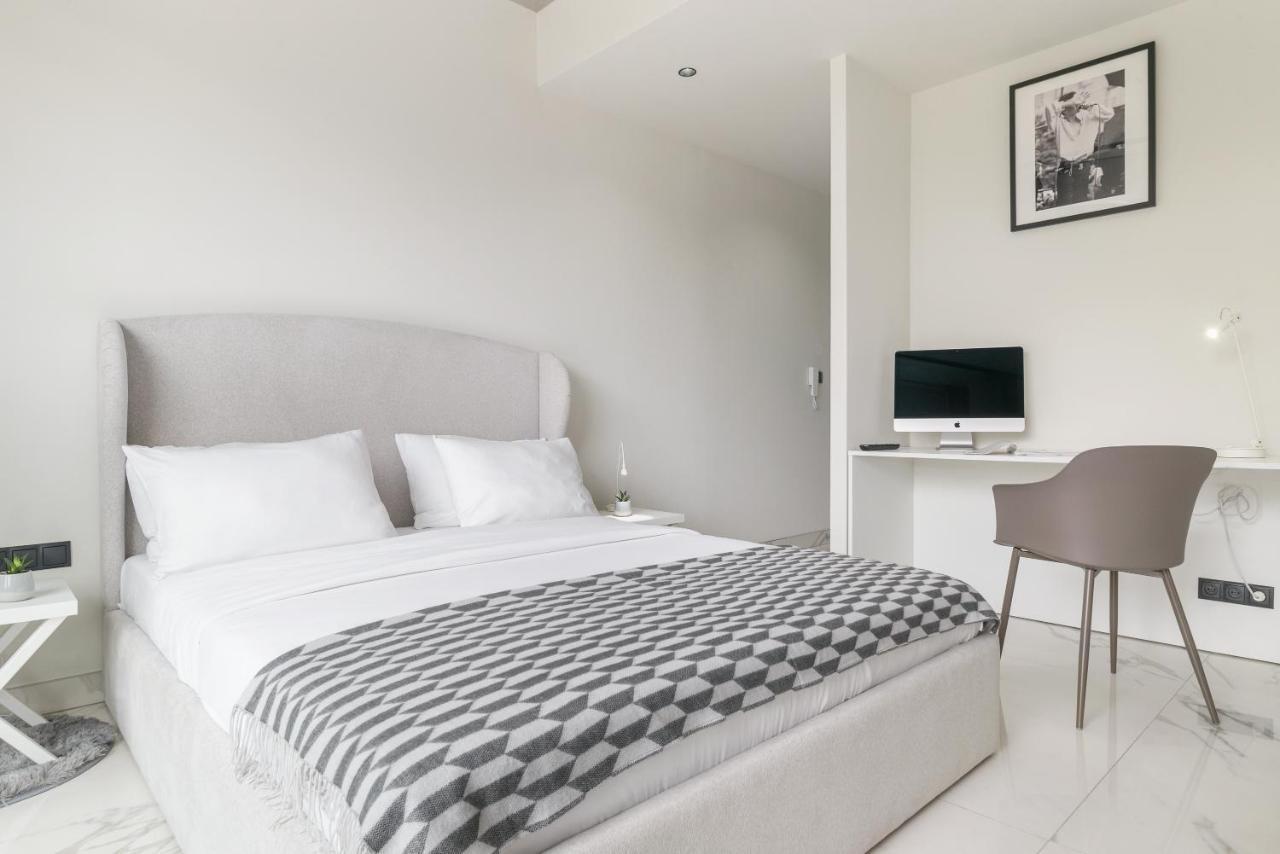 Centro Design Apartments - Półwiejska Poznań Buitenkant foto