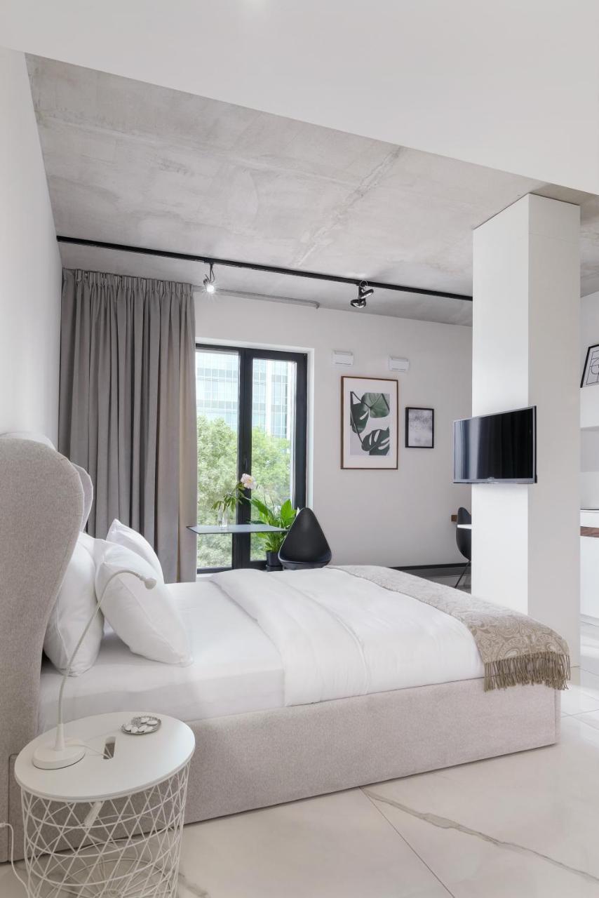 Centro Design Apartments - Półwiejska Poznań Buitenkant foto