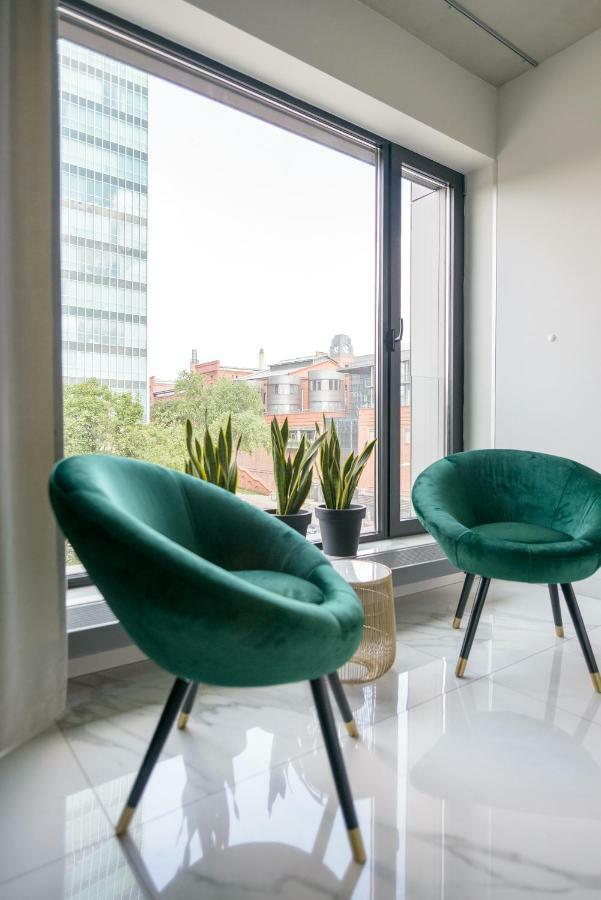 Centro Design Apartments - Półwiejska Poznań Buitenkant foto