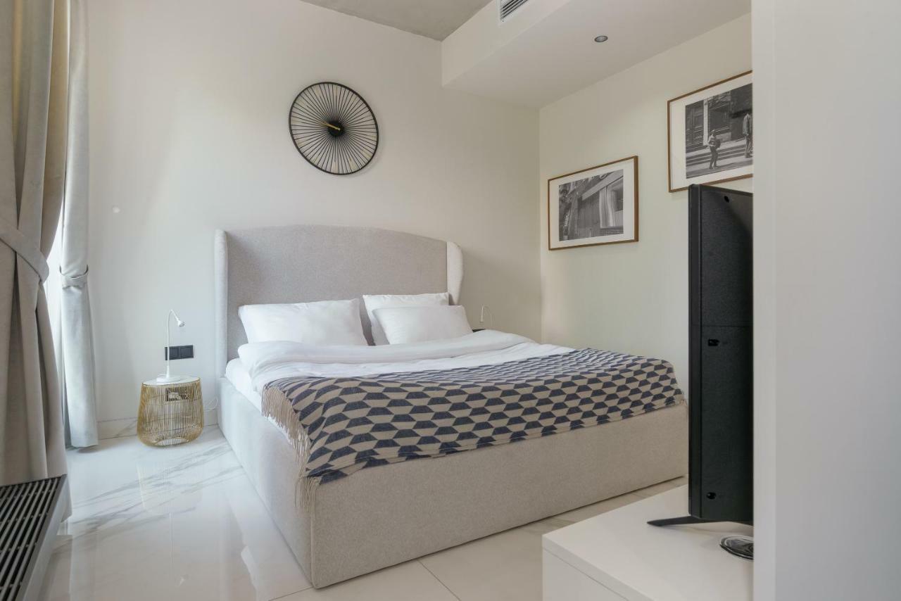 Centro Design Apartments - Półwiejska Poznań Buitenkant foto