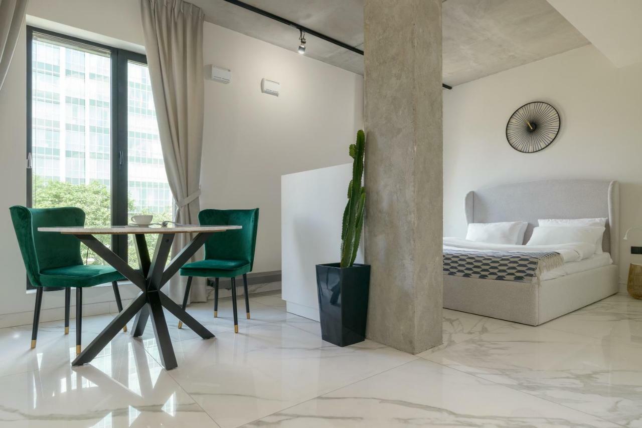 Centro Design Apartments - Półwiejska Poznań Buitenkant foto